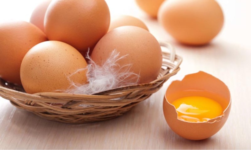 Lòng đỏ trứng gà - nguyên liệu tự nhiên giúp làm mờ nám da mặt