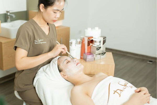 Liệu trình Terra California Clay Mask thanh lọc dầu, ngừa nổi mụn