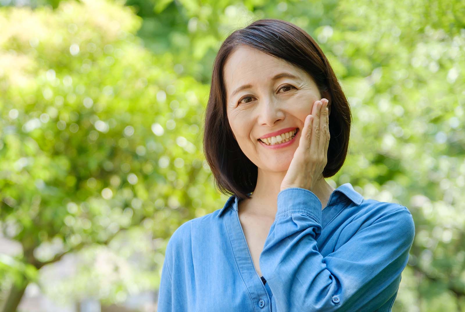 Chăm sóc da tuổi trung niên: Nguyên nhân khiến làn da tuổi trung niên nhanh lão hóa