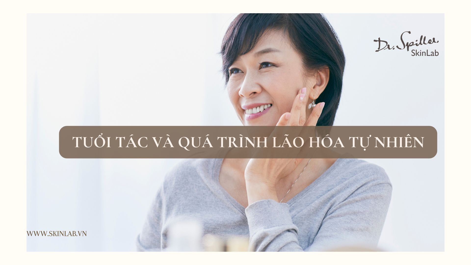 Tuổi tác và quá trình lão hóa tự nhiên khiến da khô do thiếu collagen