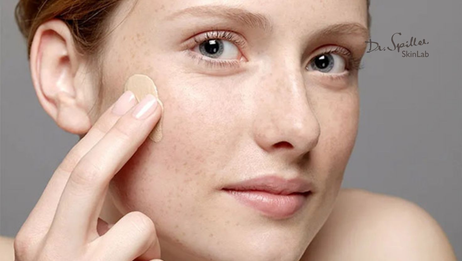 Bạn đã bao giờ kiểm tra xem make up base mình đang dùng có thực sự phù hợp với vùng da hỗn hợp chưa?