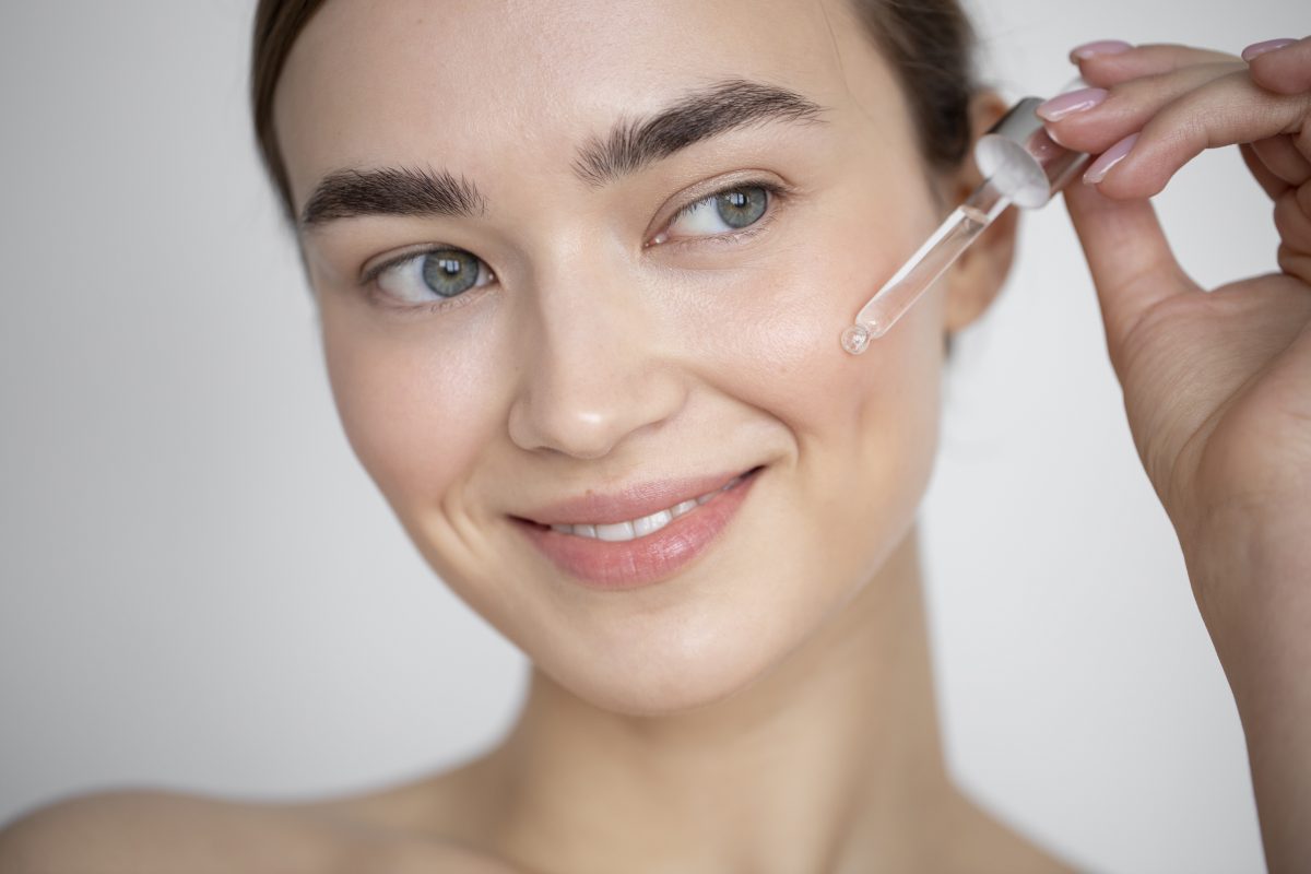 Cách lựa chọn serum vitamin C phù hợp với da hỗn hợp