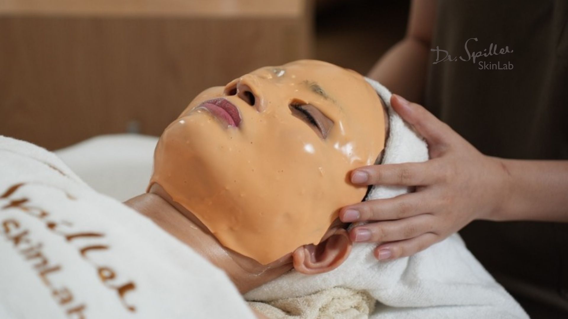 PAPAYA PEEL-OFF MASK – Mặt nạ lột chiết xuất đu đủ