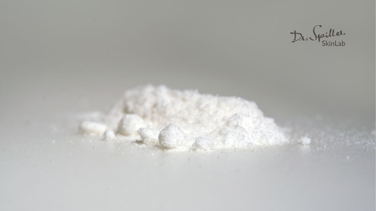 Liệu Alpha arbutin có phù hợp cho những làn da bị mụn viêm hay đang trong giai đoạn phục hồi?