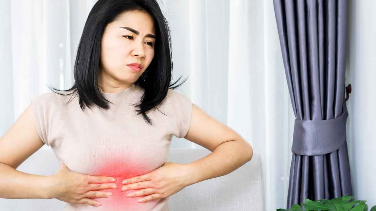 Chữa viêm da nhạy cảm bằng nước muối loãng hiệu quả