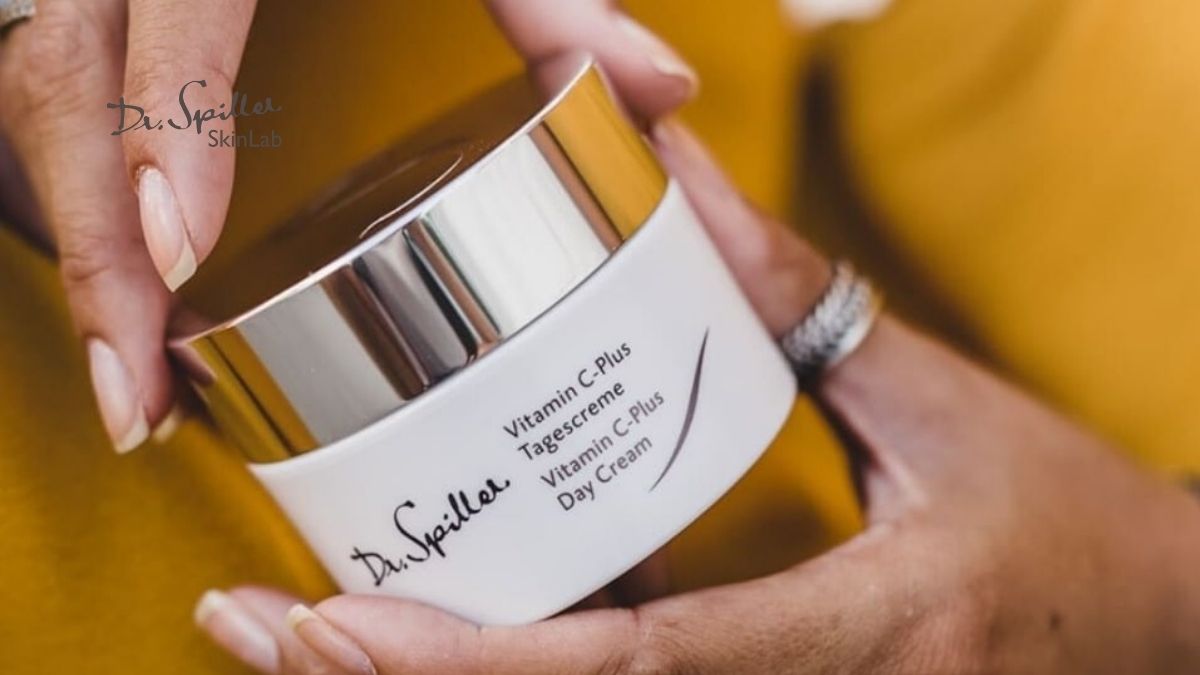 Vitamin A Day Cream – Kem dưỡng ban ngày chứa Retinol nhẹ