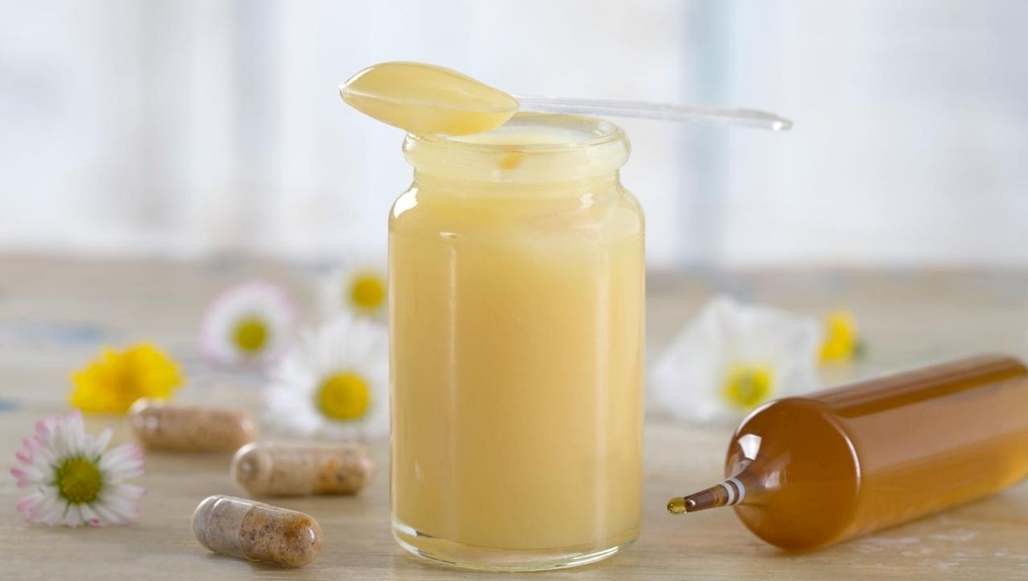 Tác dụng của royal jelly đối với sức khỏe toàn diện