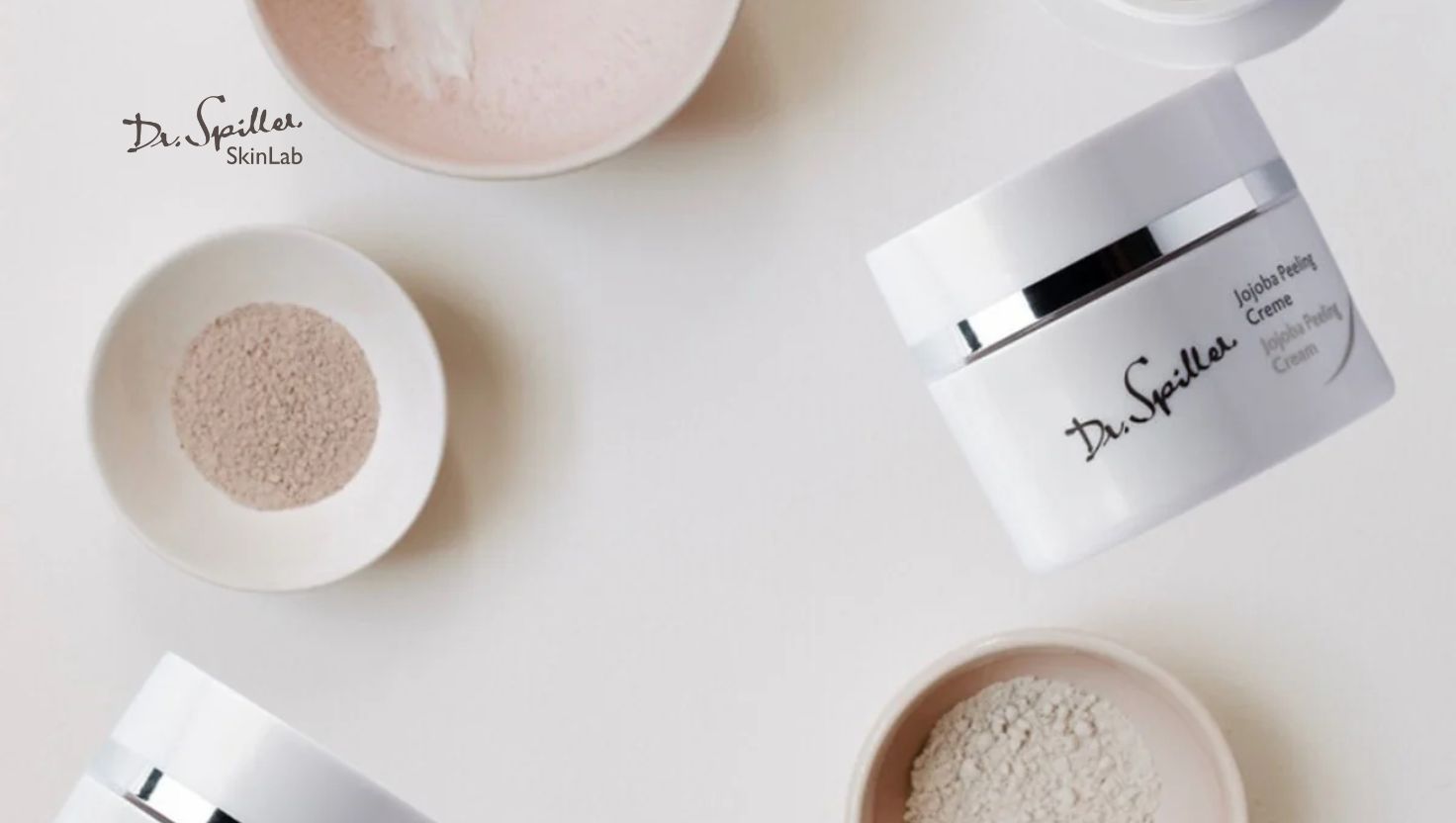 Jojoba Peeling Cream là kem tẩy tế bào chết chứa hạt jojoba siêu mịn