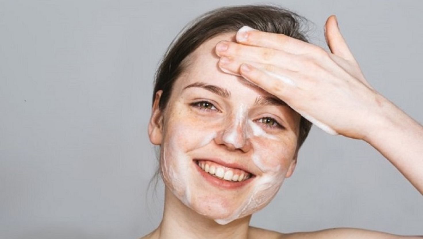 Bật mí 3 bước chuẩn bị trước khi xông mặt cho làn da khỏe mạnh