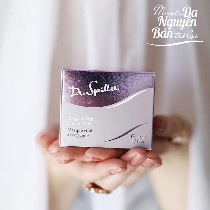 Liệu trình sử dụng mặt nạ giàu oxy hoạt tính kết hợp vitamin C giúp cải thiện lưu thông máu.