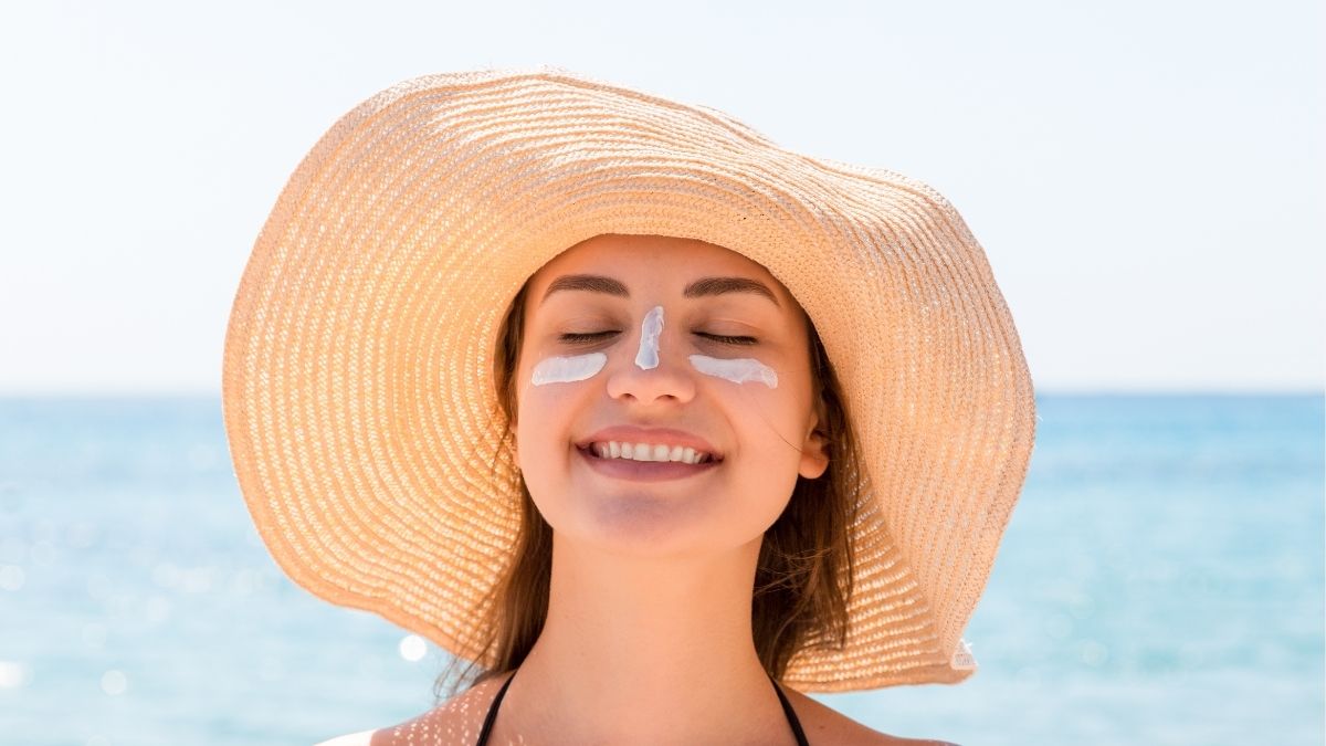 Nhiều người cho rằng mùa hè không cần dưỡng ẩm, nhưng thực tế đây là bước không thể thiếu