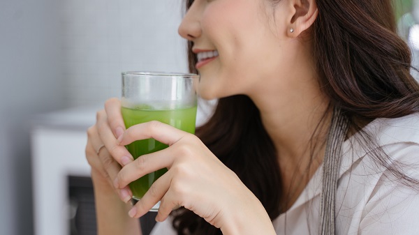 Đồ uống làm đẹp da hiệu quả, an toàn?