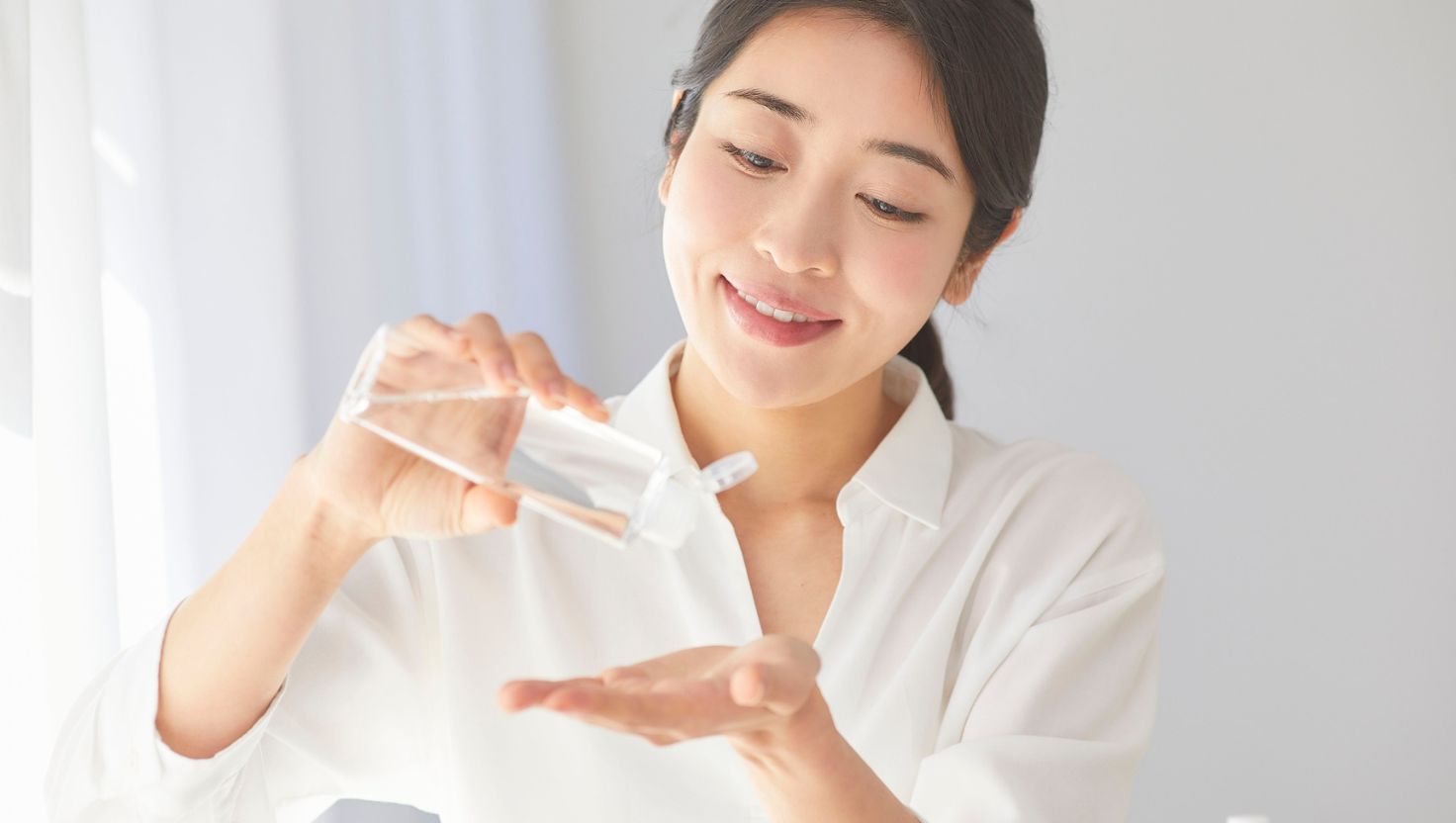 Essence dùng trước hay sau serum?