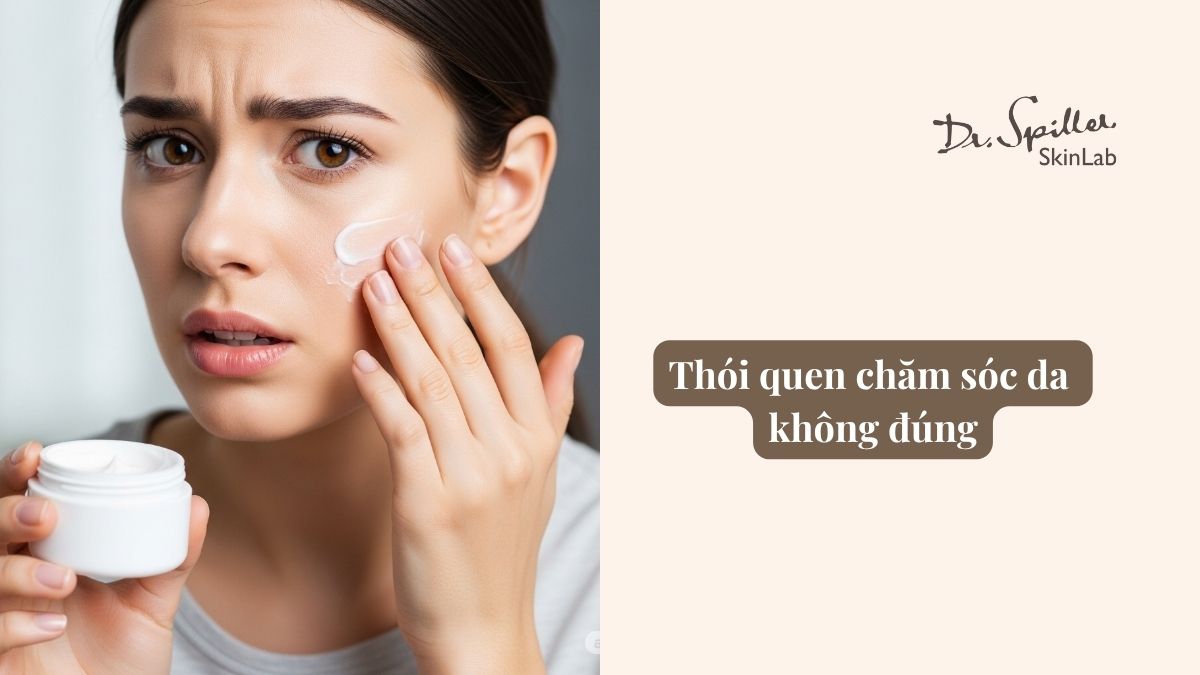 Việc sử dụng các sản phẩm chăm sóc da không phù hợp hoặc quá mạnh có thể kích thích da tiết nhiều dầu hơn