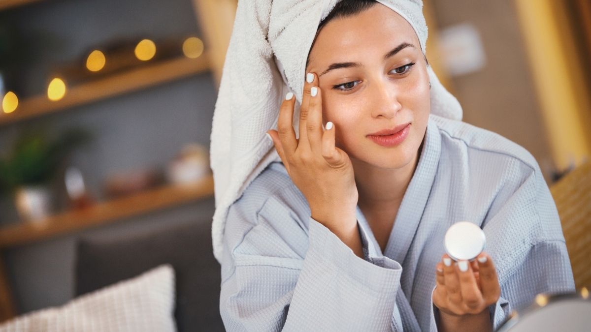 Tại sao nên sử dụng kem dưỡng da ban đêm chống lão hoá?