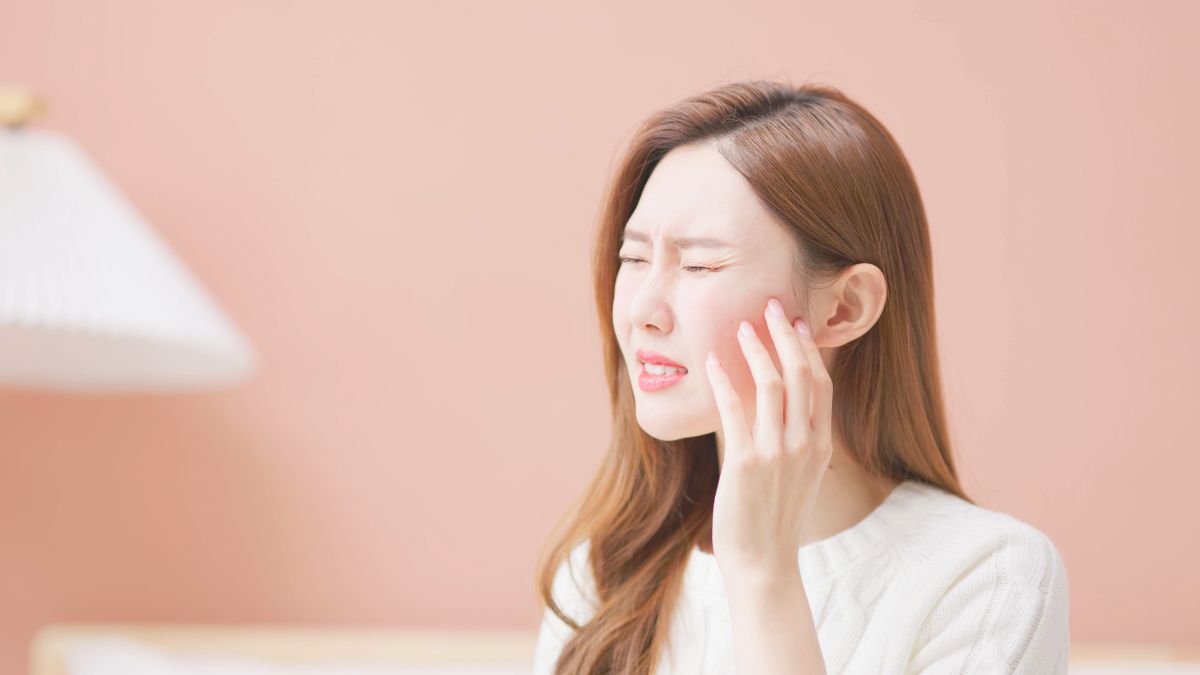 Nguyên nhân khiến da nhạy cảm dễ kích ứng vào mùa hanh khô