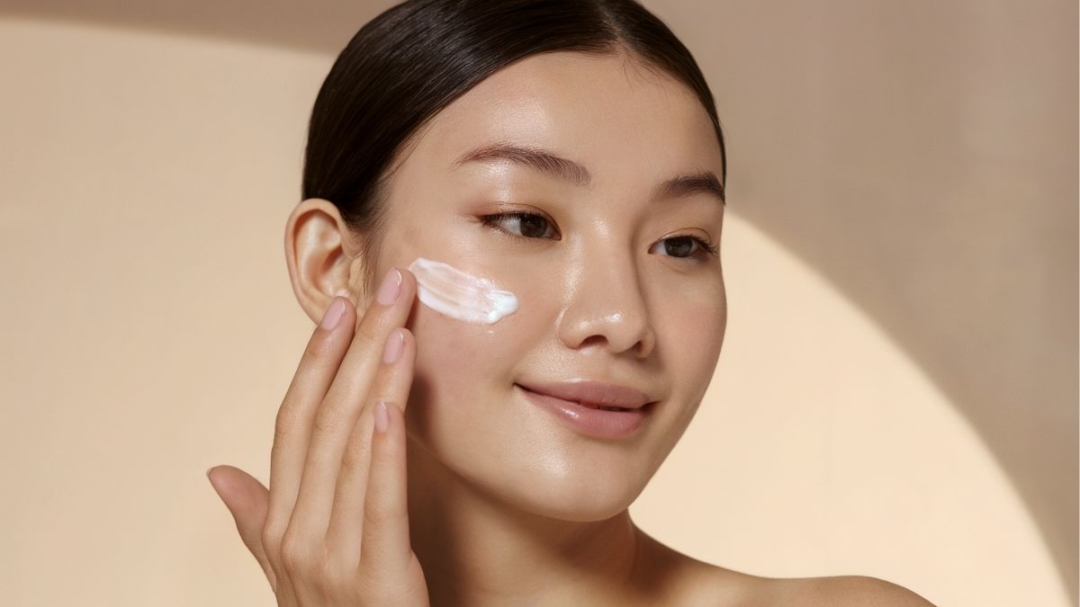 Lựa chọn sản phẩm phù hợp cho da nhạy cảm mùa hanh khô