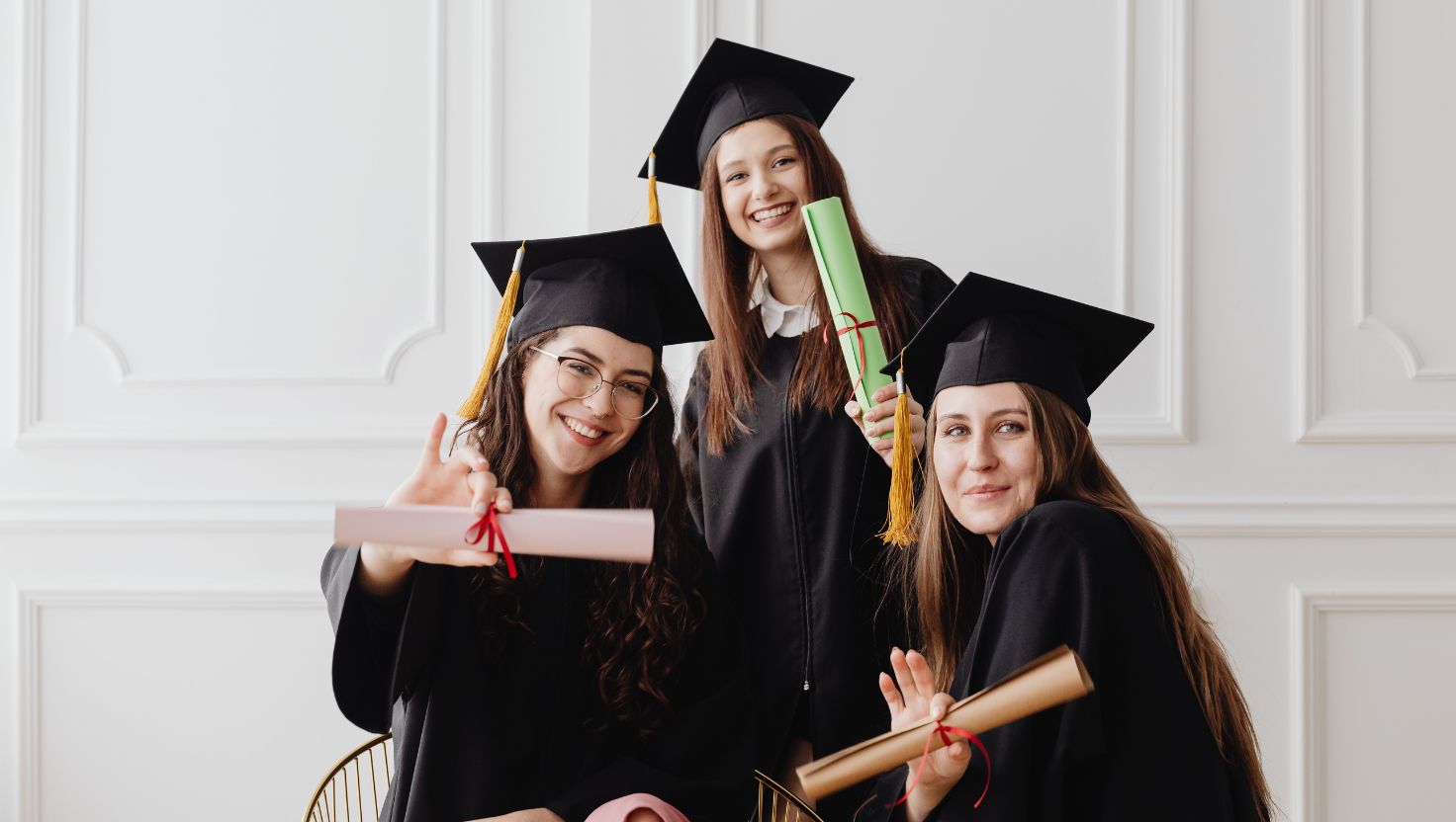  Kiểu tóc nhẹ nhàng nhưng tinh tế