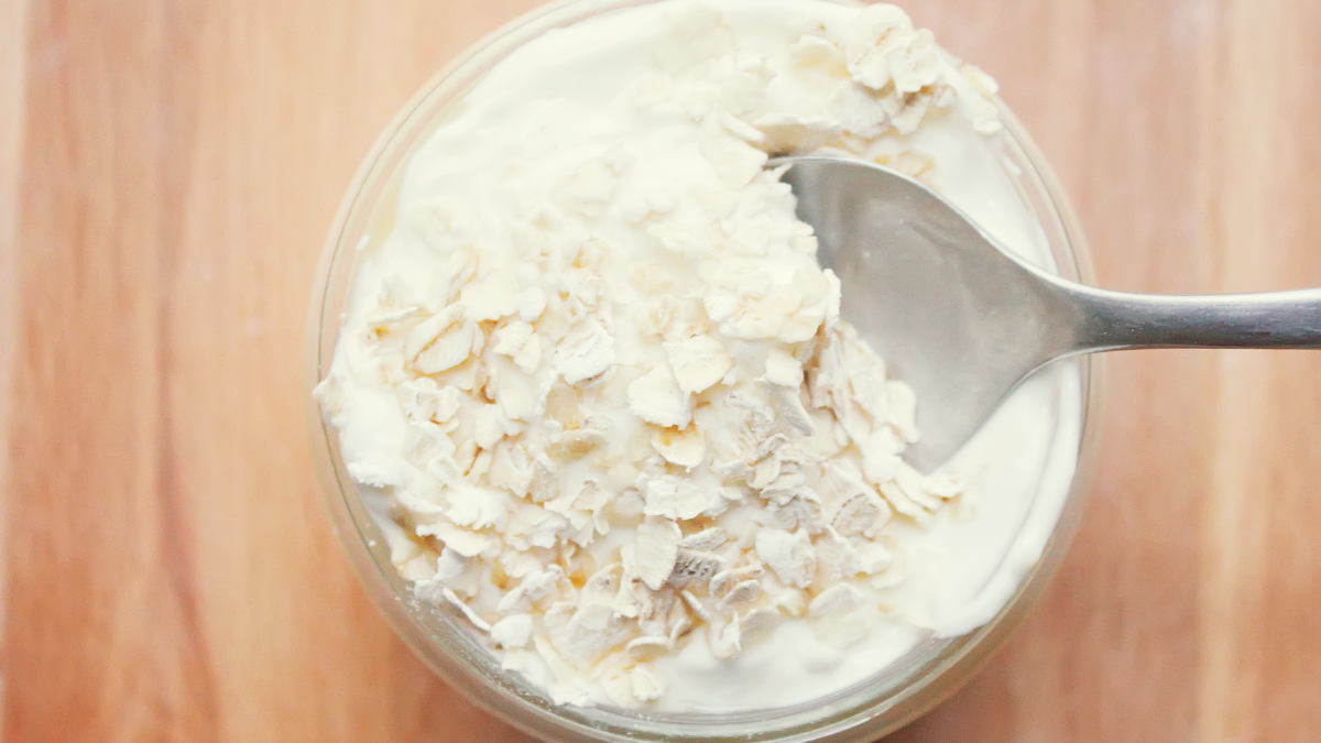 Mặt nạ yến mạch + sữa chua cho da nhạy cảm