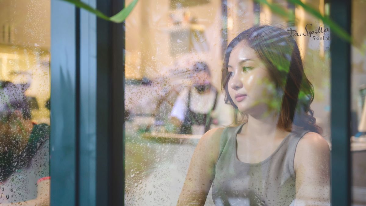 Độ ẩm trong không khí tăng đột ngột khiến tuyến dầu hoạt động quá mức