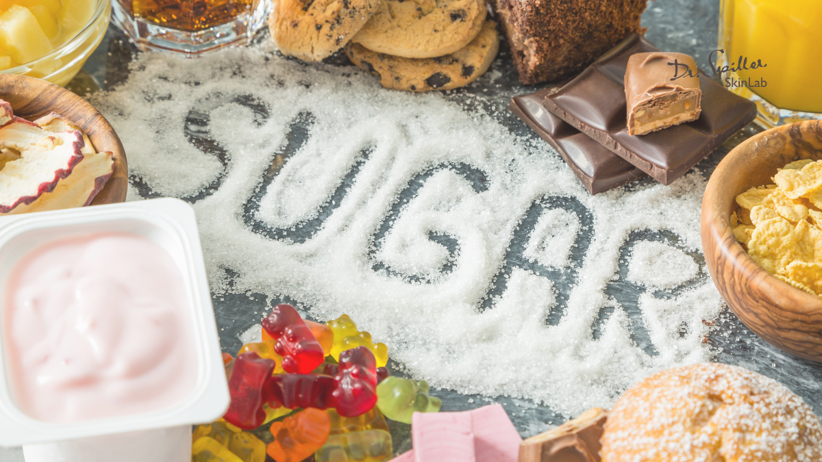 Người có làn da nhạy cảm khi tiêu thụ nhiều đường có thể gặp tình trạng nổi mụn, da bị viêm và sưng đỏ.