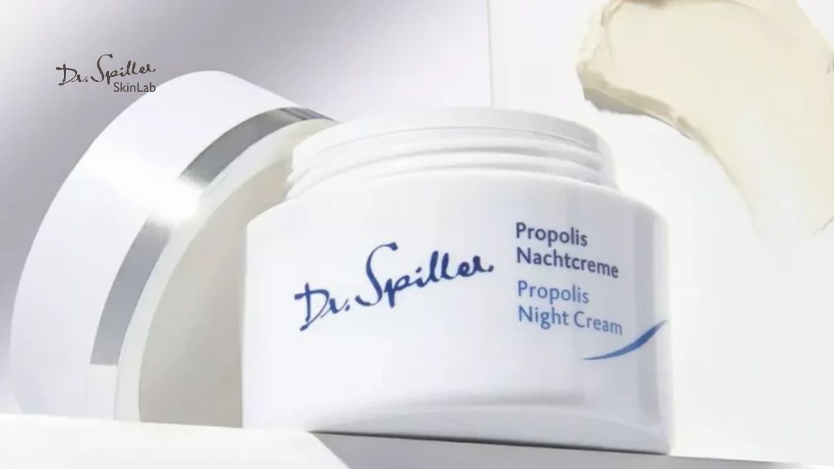 kem dưỡng ban đêm giúp phục hồi da nhạy cảm