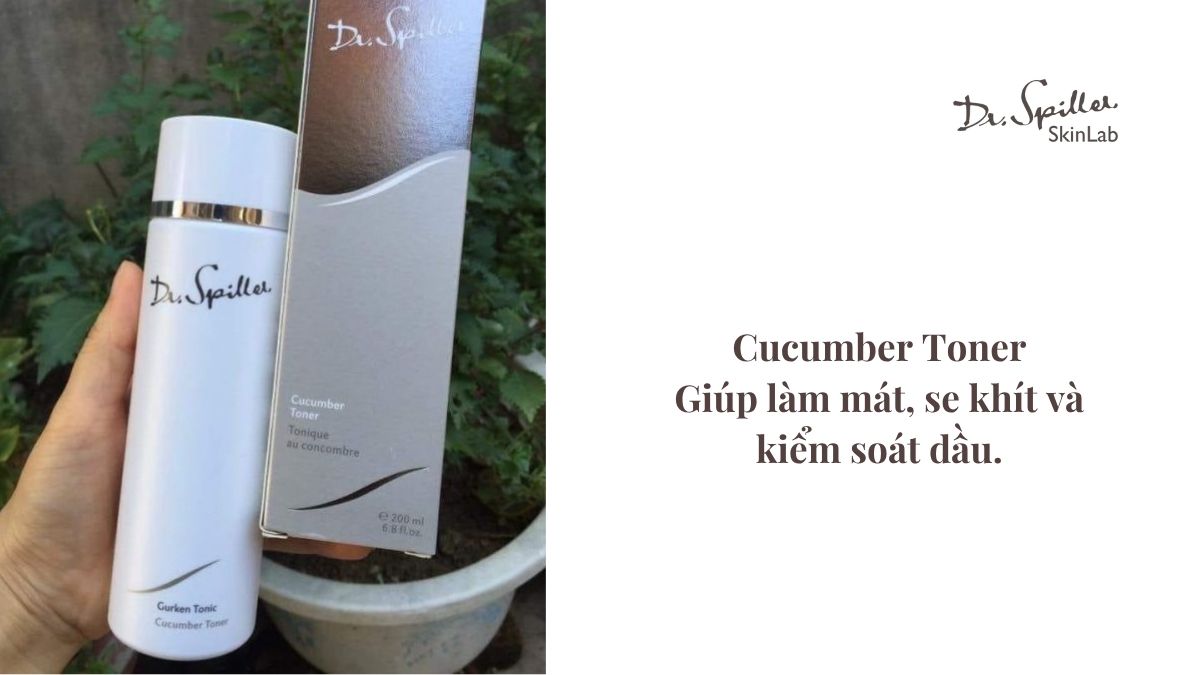 Toner là bước chăm sóc không thể thiếu trong mùa hè nếu bạn đang đối mặt với lỗ chân lông to