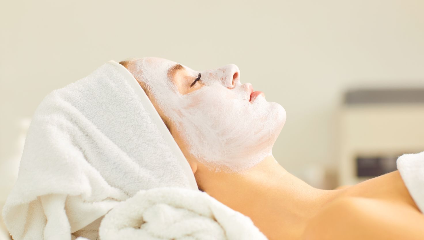 Bạn nên chọn loại mặt nạ phù hợp nhất với tình trạng da của mình.