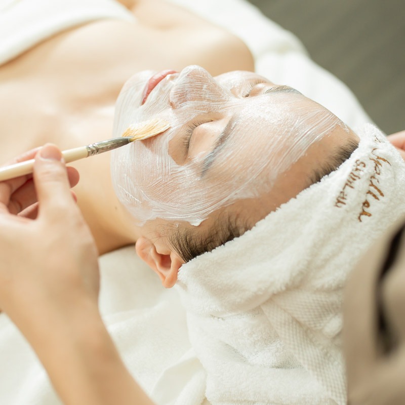 Trị liệu với mặt nạ Sensicura là dịch vụ chăm sóc da nhạy cảm mùa thu được yêu thích nhất hiện nay