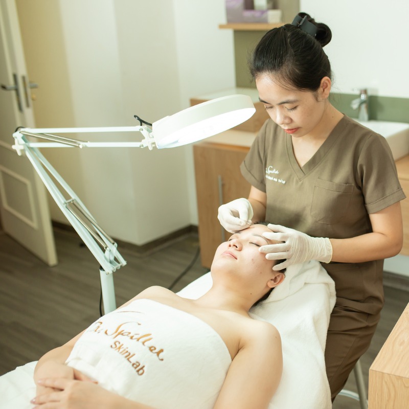 Skinlab mang đến các liệu trình chăm sóc da hỗn hợp mùa thu hiệu quả dựa trên đánh giá riêng biệt mỗi khách hàng.
