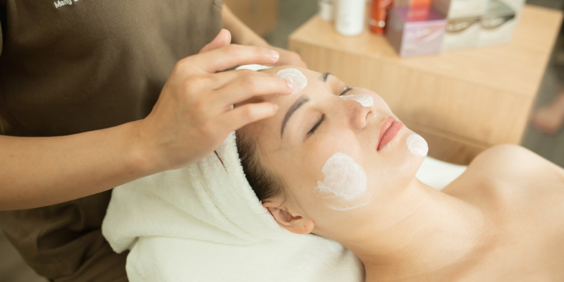 Chăm sóc da tự nhiên mùa lạnh tại Skinlab