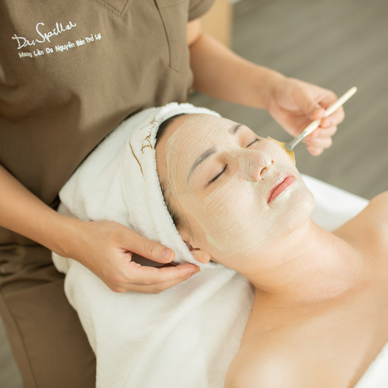 Skinlab là thương hiệu đi đầu trong lĩnh vực chăm sóc sắc đẹp tại spa quận Hoàn Kiếm với nhiều năm kinh nghiệm và uy tín được khẳng định