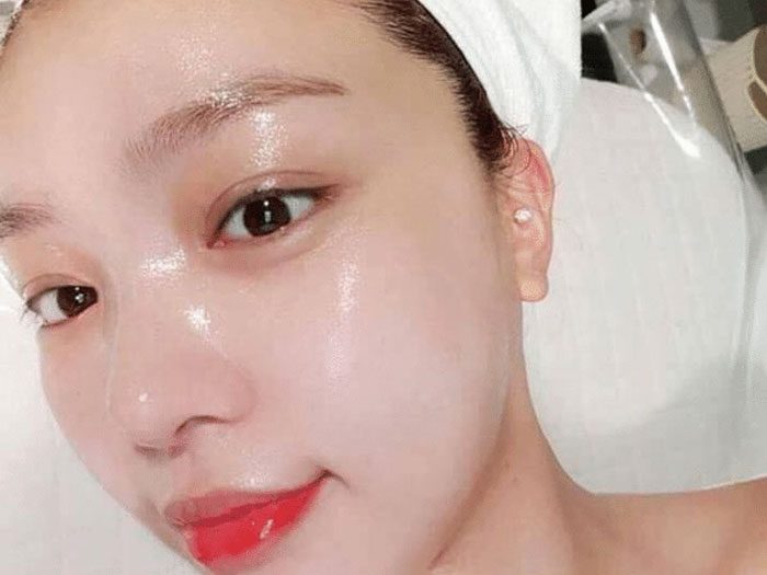 Mặt nạ ngủ là một trong những giải pháp dưỡng da hiệu quả, giúp cấp ẩm và tái tạo da trong khi bạn nghỉ ngơi.