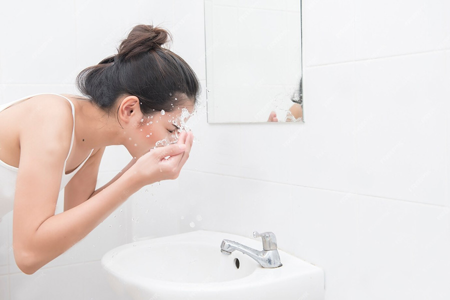 Việc chăm sóc da thời điểm giao mùa đòi hỏi sự kiên trì và đúng phương pháp để đạt được hiệu quả tối ưu