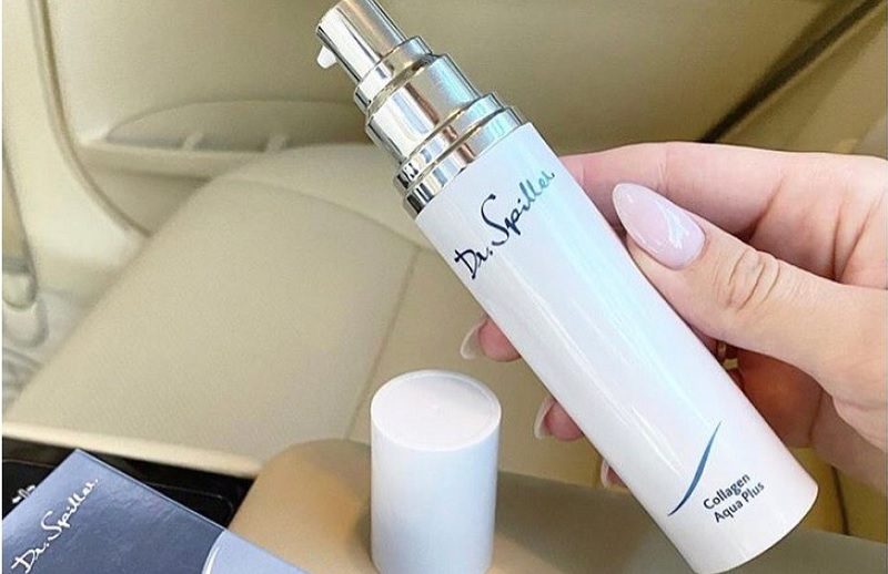 Skinlab là spa uy tín chuyên cung cấp các dịch vụ chăm sóc da chuyên sâu, phù hợp với nhu cầu chống lão hóa mùa thu cho tuổi trung niên