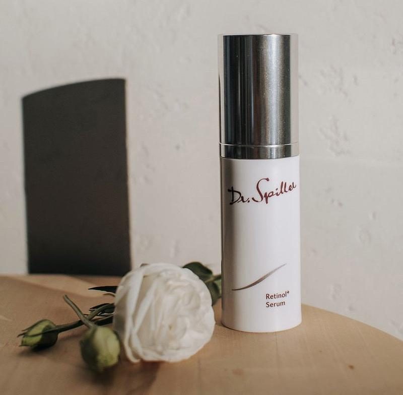 Chăm sóc hiệu quả để ngăn ngừa da lão hóa sớm khi giao mùa với retinol