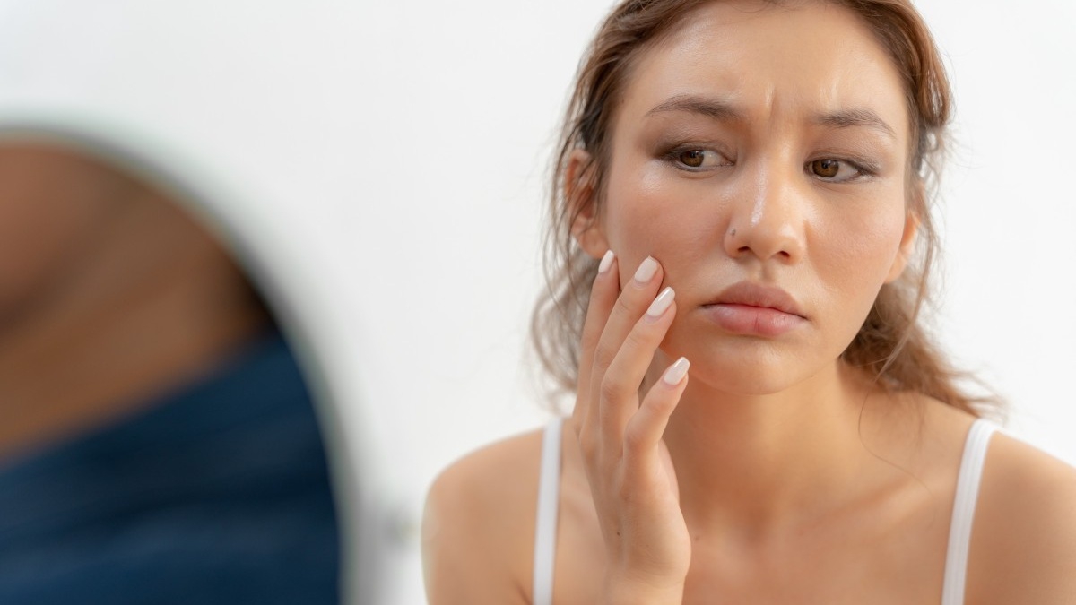 Mùa thu với tiết trời chuyển lạnh và độ ẩm giảm thấp dễ khiến da trở nên xỉn màu, thiếu sức sống