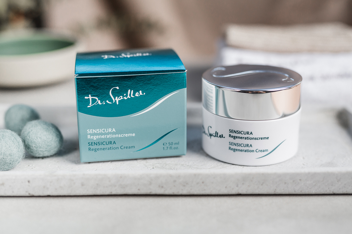 Để lựa chọn kem dưỡng ẩm cho da khô mùa đông giá hợp lý, bạn nên hiểu rõ các loại kem phổ biến trên thị trường