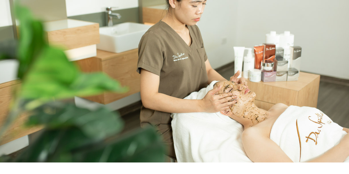 Mỹ phẩm peel da spa còn phát huy tối đa hiệu quả khi kết hợp với công nghệ hiện đại và tay nghề kỹ thuật viên có kinh nghiệm