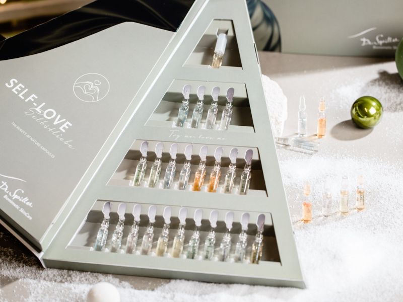 Khi chọn mua mỹ phẩm tự nhiên, người tiêu dùng cần dựa vào các yếu tố sau để đảm bảo an toàn và hiệu quả.