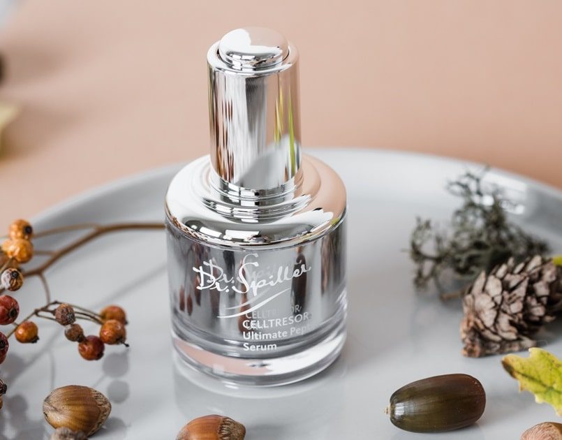 Việc lựa chọn và sử dụng serum HA loại nào tốt cho mùa đông là bước quan trọng giúp da duy trì độ ẩm cần thiết.