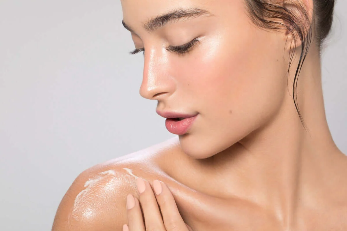 Lưu ý quan trọng khi dùng dầu dưỡng thiên nhiên cho da body khô ráp