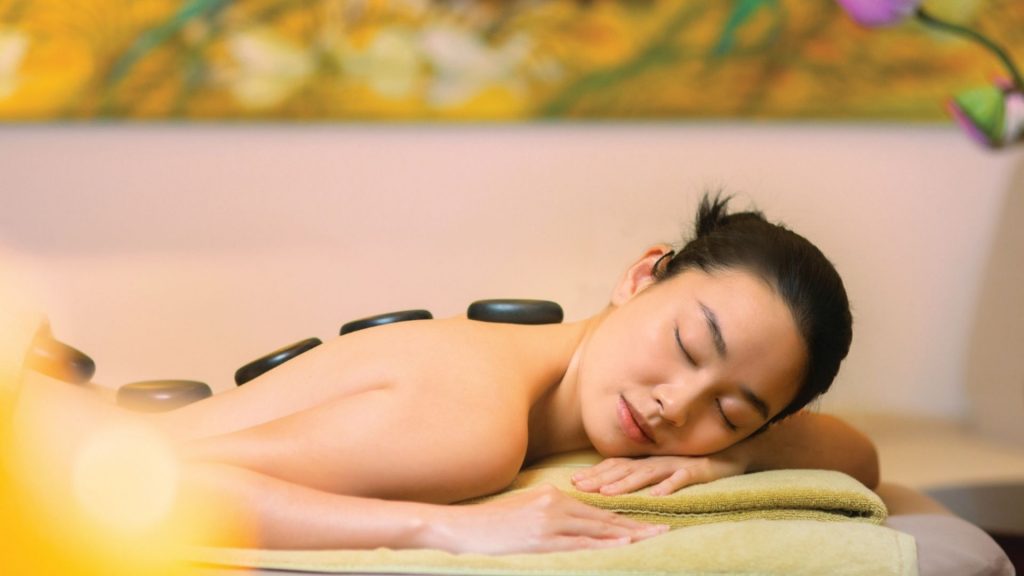 Liệu trình spa 90 phút giúp phục hồi năng lượng cơ thể được thiết kế nhằm mang lại sự cân bằng toàn diện cho sức khỏe tinh thần và thể chất.