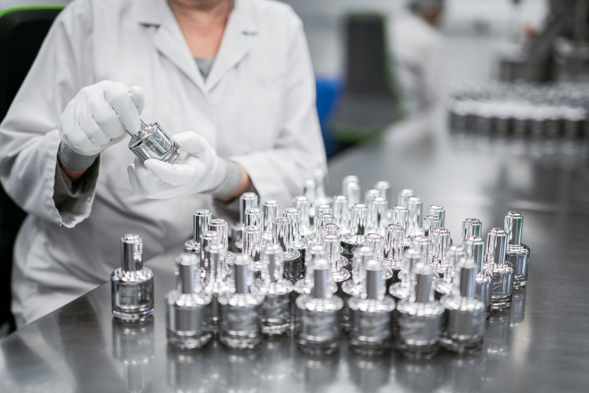 Mỹ phẩm sinh học tốt nhất hiện nay không chỉ nhấn mạnh vào sự an toàn của thành phần mà còn rất hiệu quả trong chăm sóc và làm đẹp da