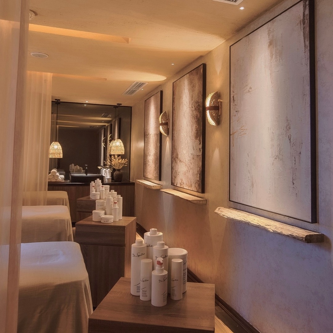 Spa phường Minh Khai Hai Bà Trưng Hà Nội đóng vai trò quan trọng trong việc cung cấp các dịch vụ chăm sóc da chuyên sâu