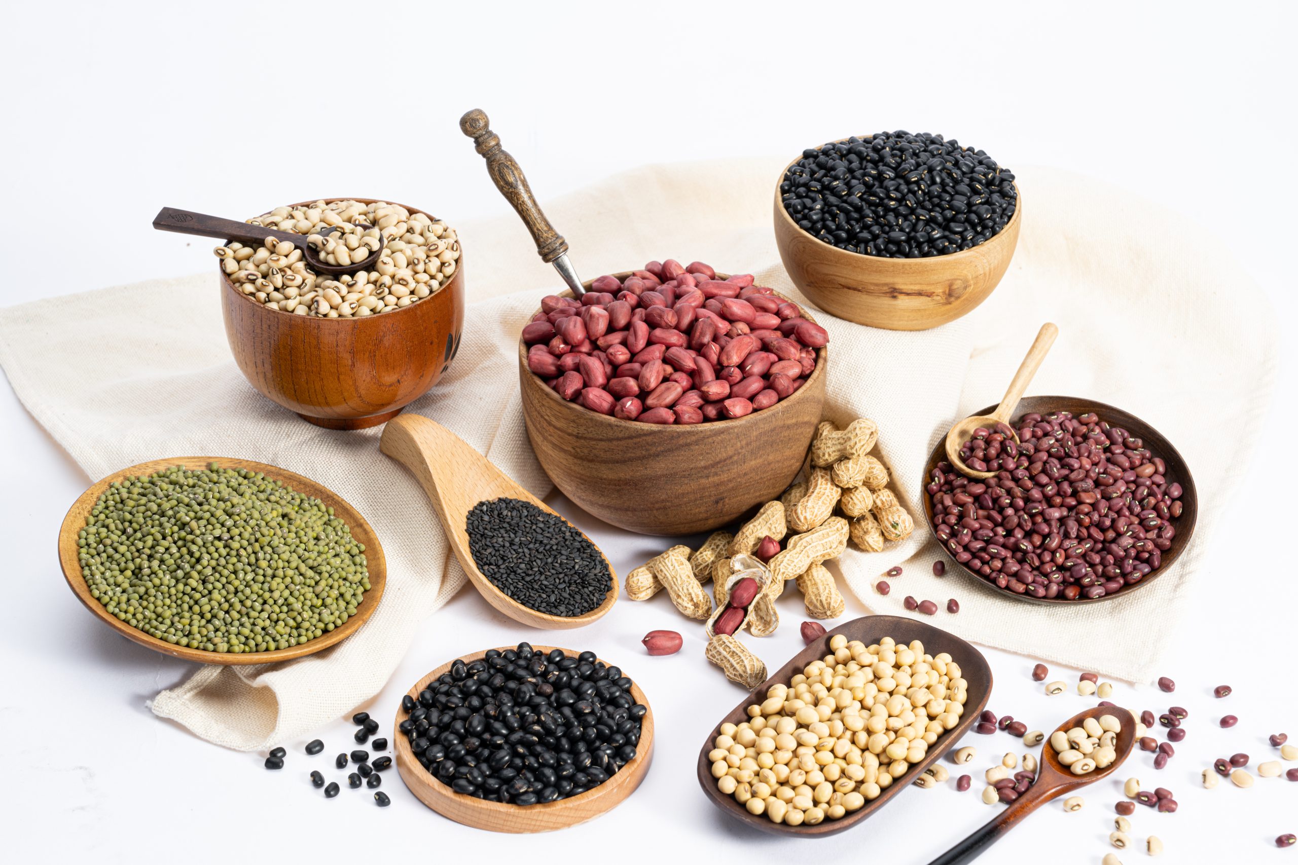 Ăn uống đúng cách: Những thói quen cần tránh để bảo vệ làn da mùa Tết