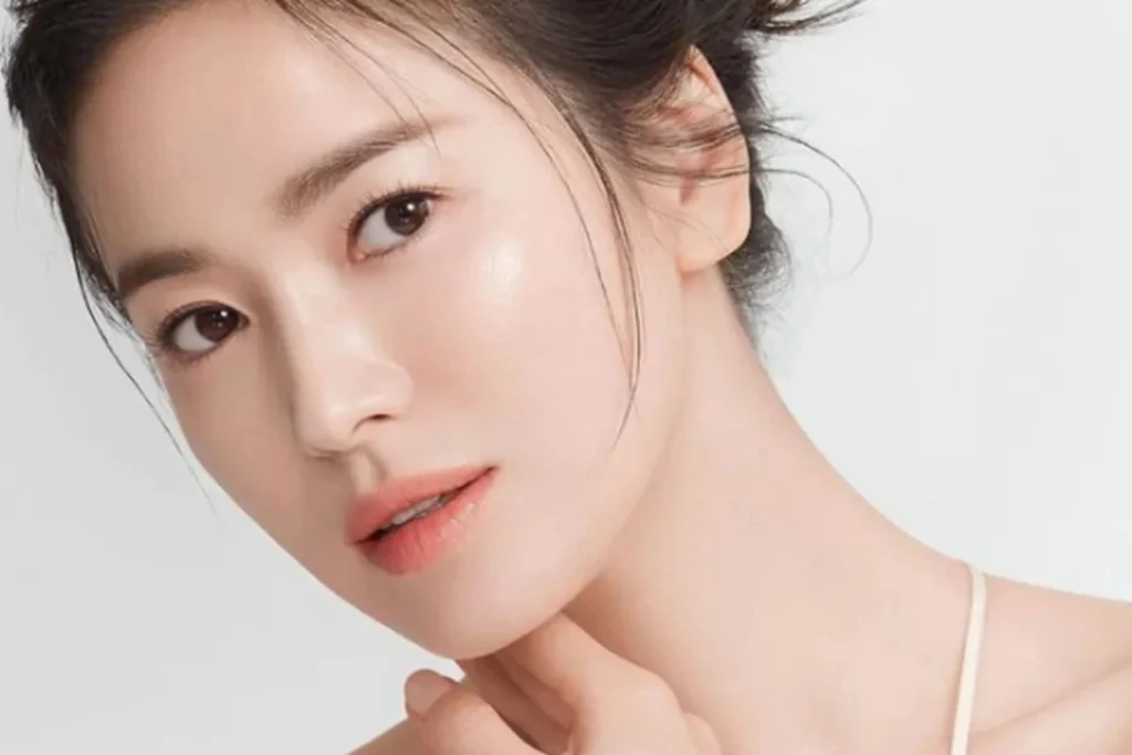 Dịp Tết không chỉ là khoảnh khắc sum vầy bên gia đình mà còn là thời điểm để bạn tỏa sáng với làn da rạng ngời