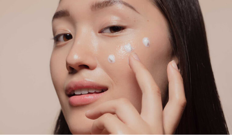 Skinlab đề cao giá trị chăm sóc da khoa học nhằm hướng đến vẻ đẹp tự nhiên và bền vững.