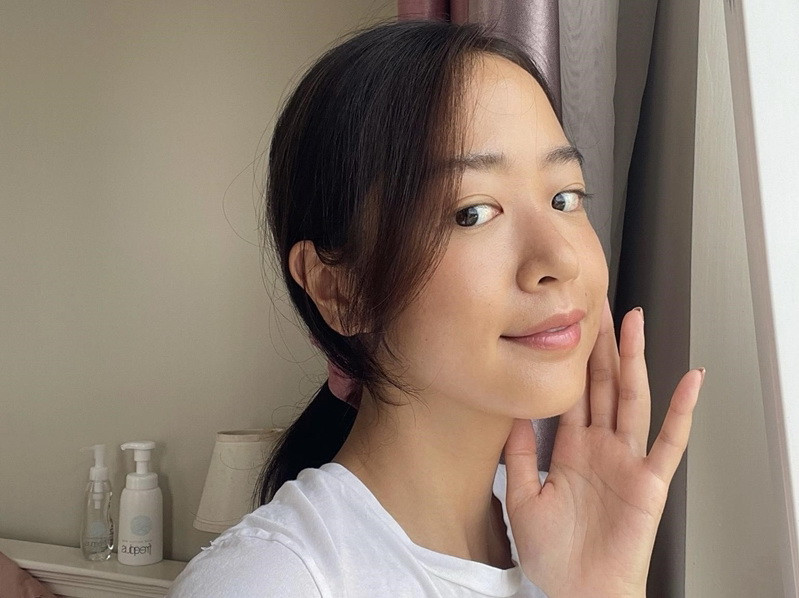 Kèm theo những bước cơ bản, việc sử dụng sản phẩm chăm sóc da chuyên sâu giúp tăng hiệu quả dưỡng da trong dịp đặc biệt như Tết