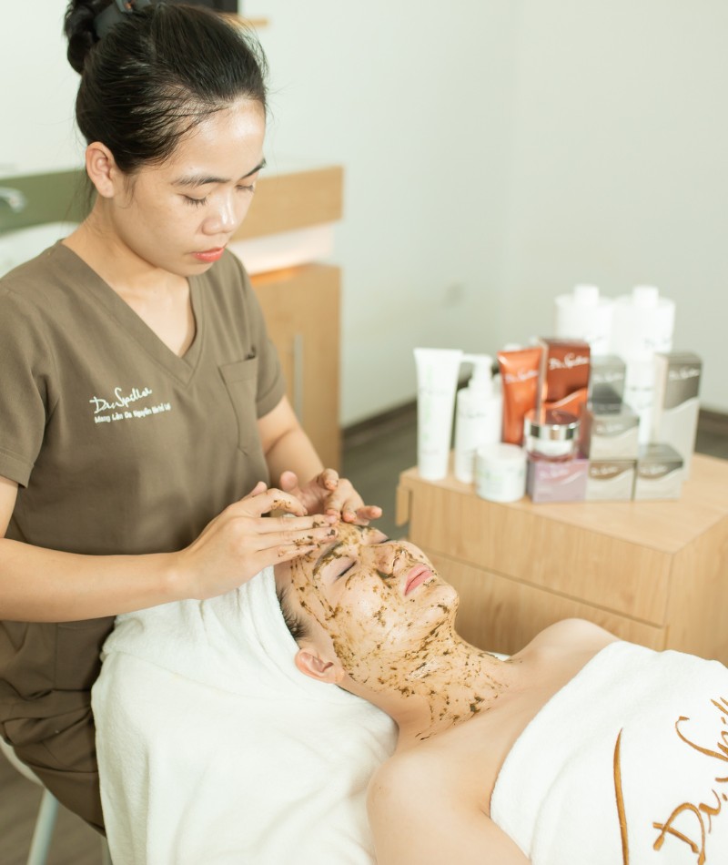 Skinlab là một trong những thương hiệu nổi bật tại Hải Phòng chuyên cung cấp dịch vụ Spa peel da Hải Phòng chuẩn hiện đại